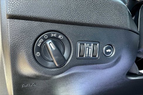Used 2022 Dodge Charger SXT w/ Leather Interior Group image 34
