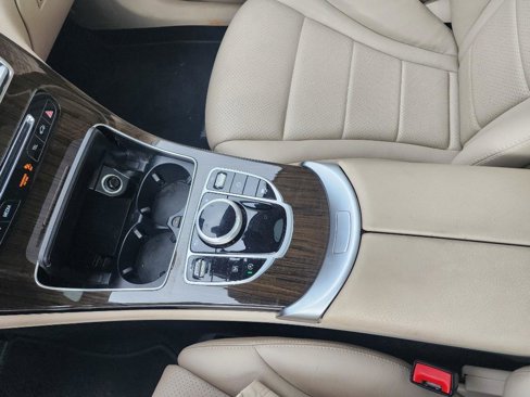 Used 2018 Mercedes-Benz GLC 300 image 17