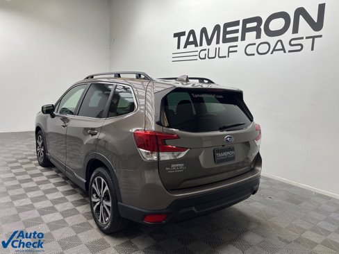 Used 2022 Subaru Forester Limited image 8