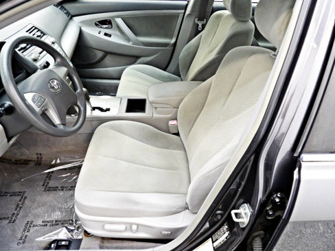 Used 2007 Toyota Camry LE image 8