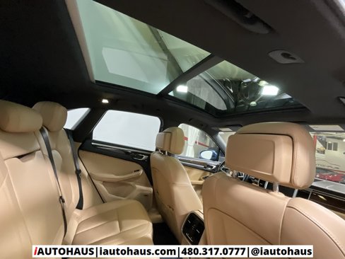 Used 2018 Porsche Macan image 39
