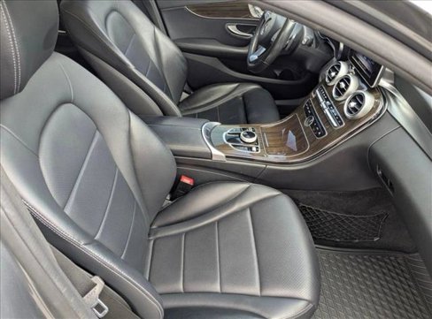 Used 2018 Mercedes-Benz C 300 4MATIC Sedan image 23