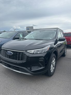 New 2025 Ford Escape Active w/ Cold Weather Package image 1