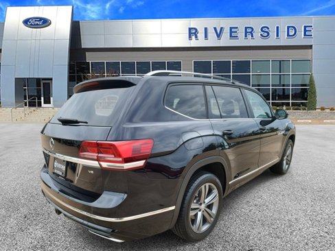 Used 2019 Volkswagen Atlas SE w/ Towing Package image 4