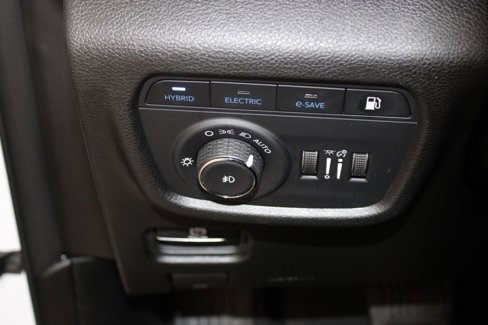 Used 2024 Jeep Grand Cherokee Limited 4xe image 35