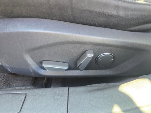 Used 2015 Ford Fusion SE w/ Equipment Group 201A image 25