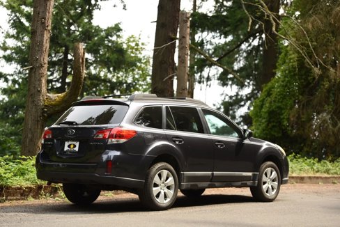 Used 2012 Subaru Outback 2.5i Premium image 12