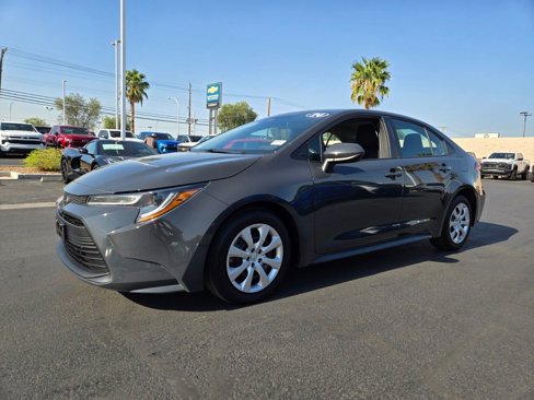 Used 2024 Toyota Corolla LE image 2