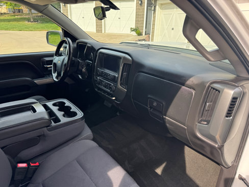 Used 2018 Chevrolet Silverado 1500 LT w/ All Star Edition image 16