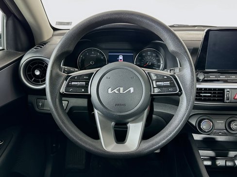 Used 2024 Kia Forte LXS image 17