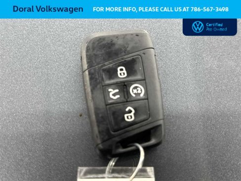 Certified 2022 Volkswagen Taos SE image 28