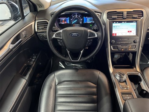 Used 2019 Ford Fusion SEL image 32