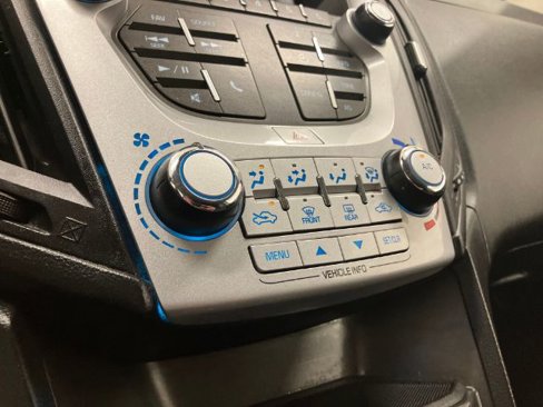 Used 2016 Chevrolet Equinox LS image 23