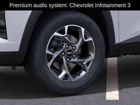 New 2025 Chevrolet Trax LT w/ Driver Confidence Package image 10