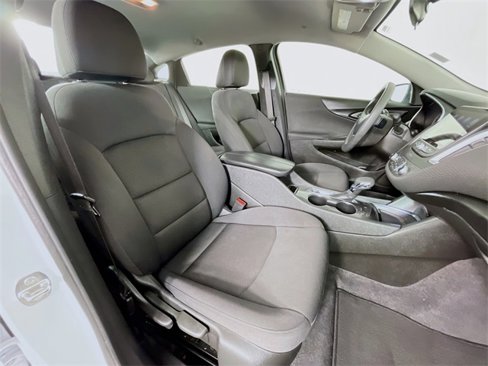 Used 2023 Chevrolet Malibu LT image 29