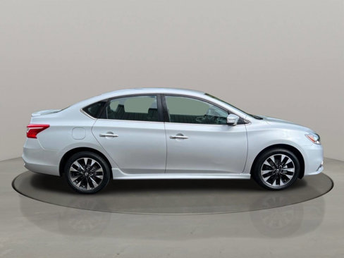Used 2016 Nissan Sentra SR image 7
