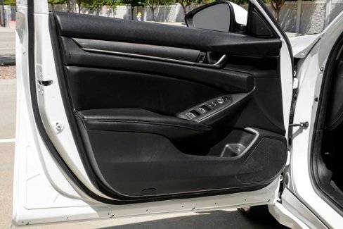 Used 2019 Honda Accord LX image 36