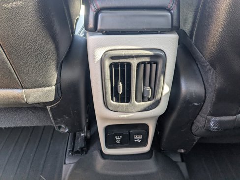 Used 2019 Jeep Compass Limited image 15