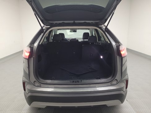 Used 2024 Ford Edge SEL image 29