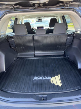 Used 2023 Toyota RAV4 LE image 9