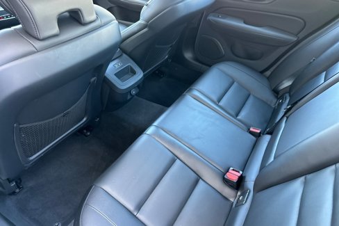 Used 2025 Volvo S60 B5 Core image 4