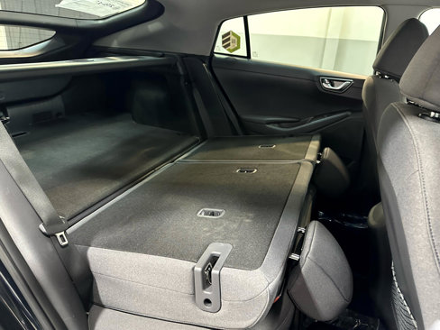 Used 2022 Hyundai Ioniq SEL image 20