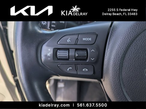 Used 2019 Kia Sedona EX image 19