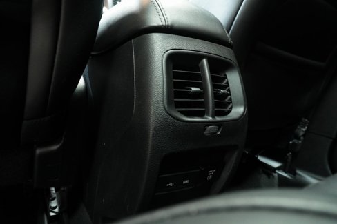 Used 2019 Jeep Cherokee Latitude Plus image 15