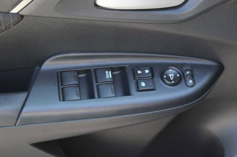 Used 2020 Honda Fit EX image 17