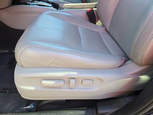 Used 2017 Honda Pilot Elite image 29