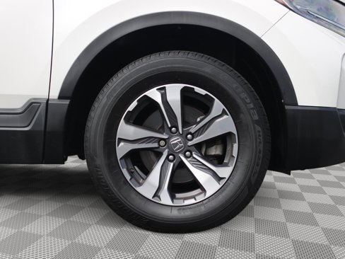 Used 2017 Honda CR-V LX image 9