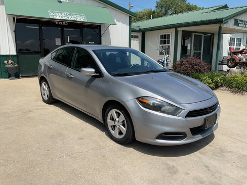 Used 2016 Dodge Dart SXT image 3