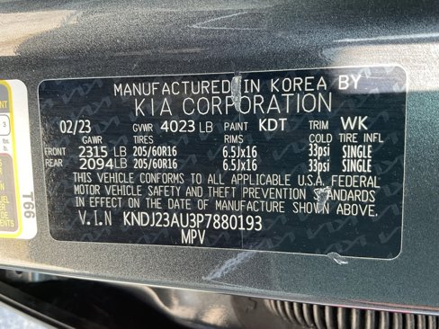 Used 2023 Kia Soul LX image 38
