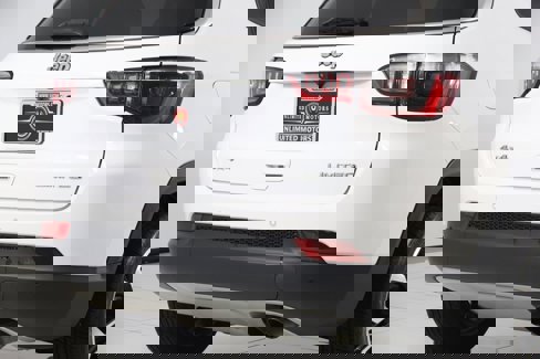 Used 2022 Jeep Compass Limited image 41