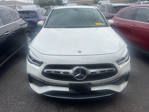 Certified 2022 Mercedes-Benz GLA 250 4MATIC image 2