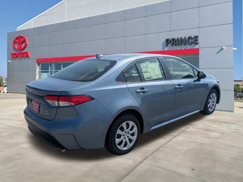 New 2025 Toyota Corolla LE image 4
