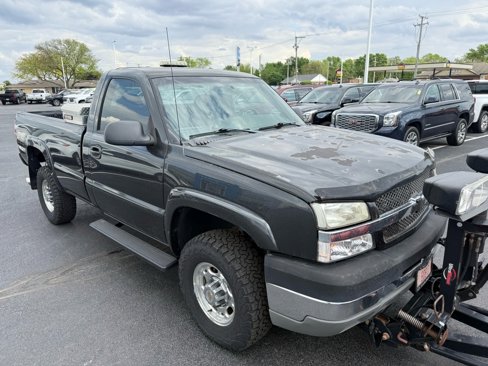 Used 2004 Chevrolet Silverado 2500 LS w/ Heavy-Duty Power Package image 9