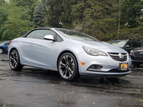 Used 2016 Buick Cascada Premium image 1