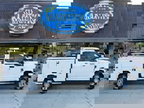 Used 2019 Ford F250 XL w/ XL Value Package image 4
