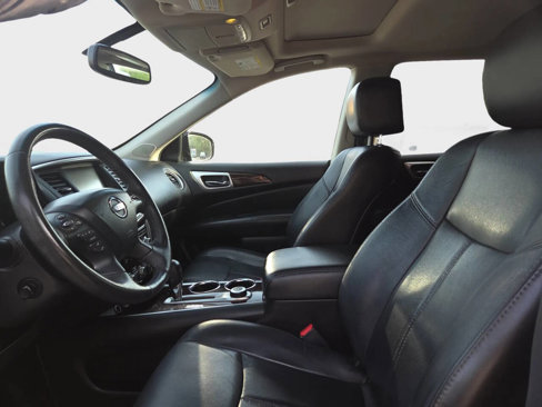 Used 2014 Nissan Pathfinder Platinum w/ Platinum Premium Package image 10