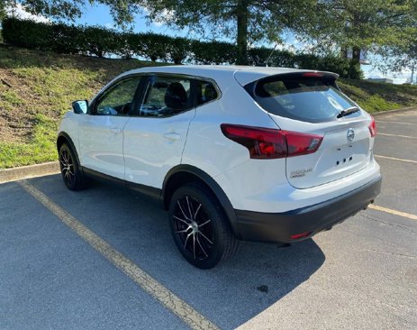 Used 2019 Nissan Rogue Sport S image 4