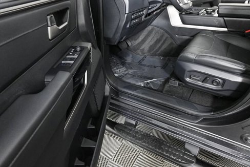 Used 2023 Toyota Tundra Limited image 9