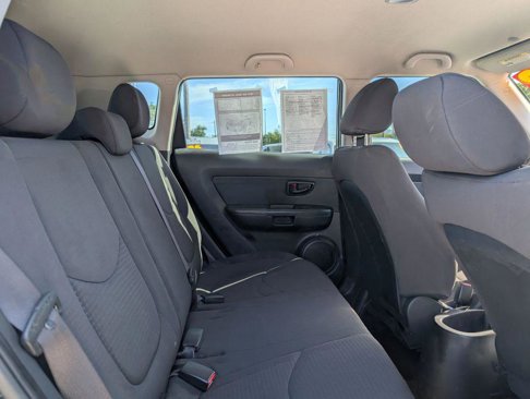 Used 2013 Kia Soul image 12