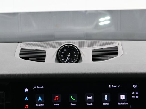 Used 2024 Porsche Cayenne image 23