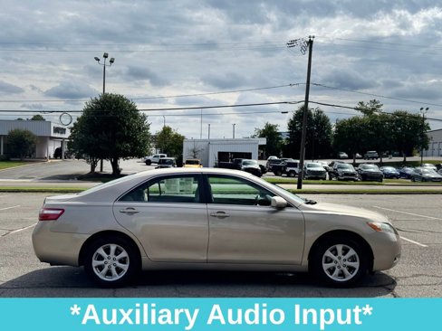 Used 2008 Toyota Camry LE image 11