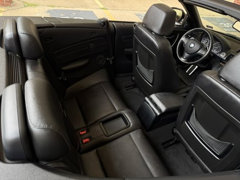 Used 2012 BMW 135i Convertible image 38