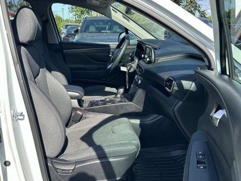 Used 2019 Hyundai Santa Fe SE image 14