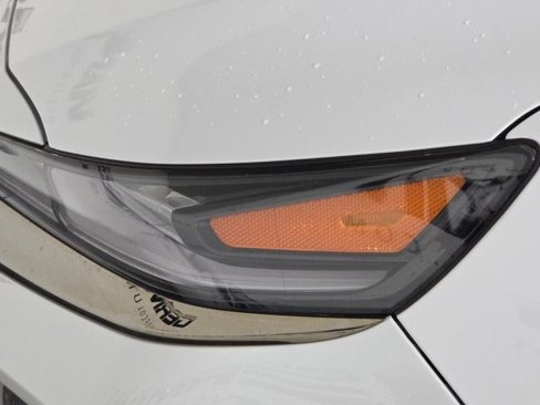 Used 2020 Hyundai Santa Fe Limited image 13