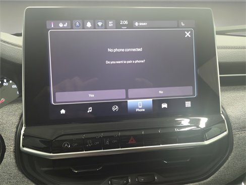 Used 2024 Jeep Compass Latitude image 19