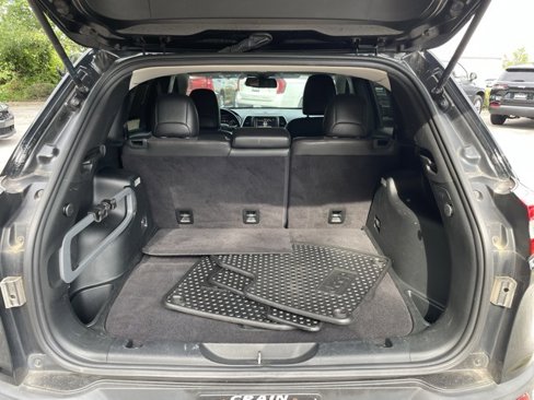 Used 2018 Jeep Cherokee Trailhawk image 26